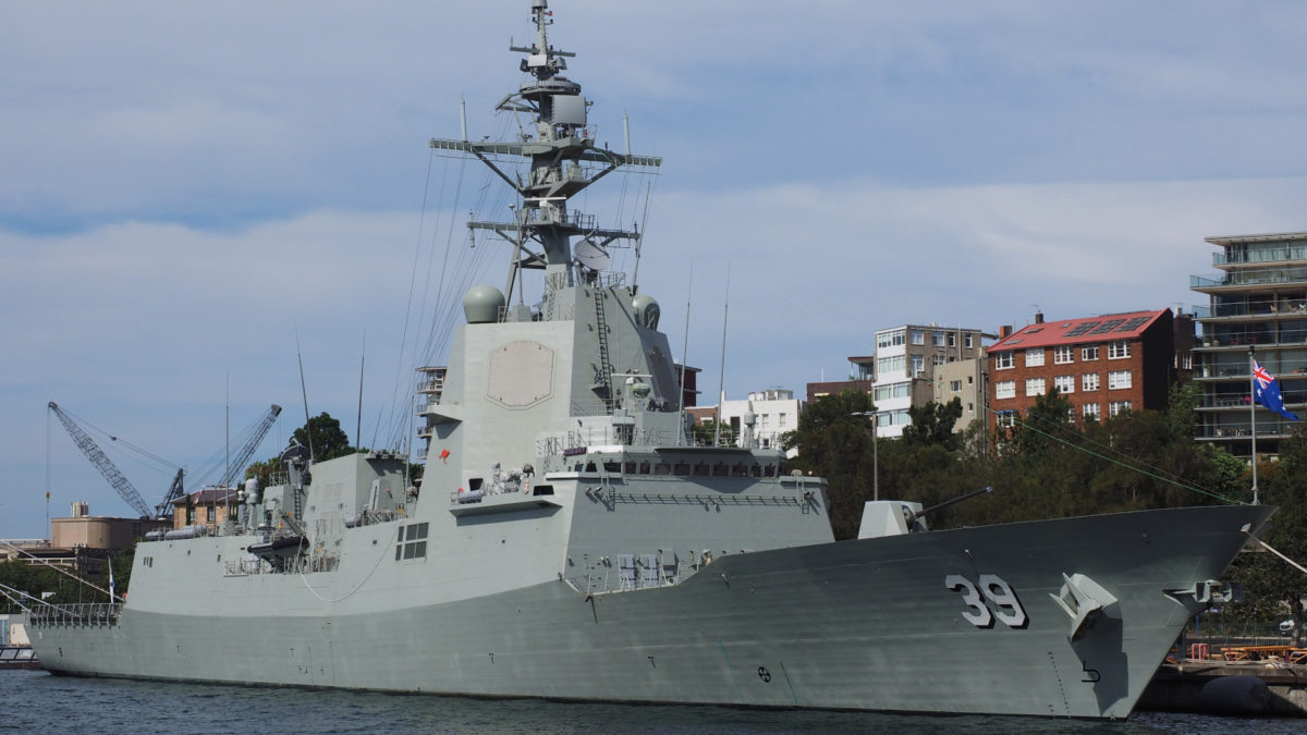 Αντιτορπιλικό Βασιλικού Ναυτικού Αυστραλίας Hobart (DDG 39)