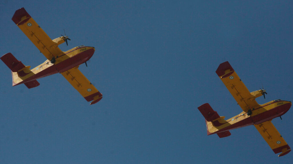 Πυροσβεστικά αεροπλάνα Canader