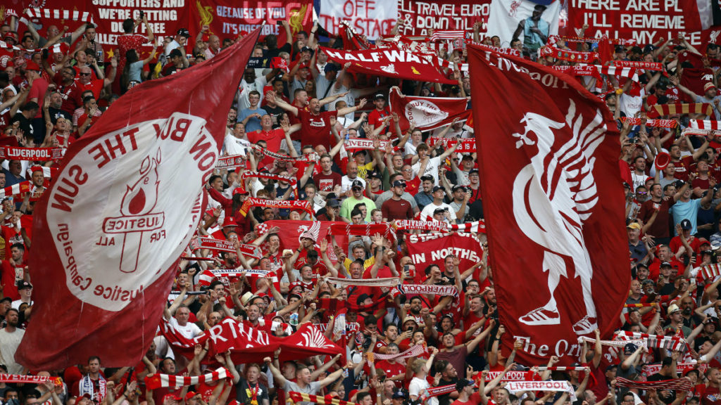 liverpool_podosfairo4
