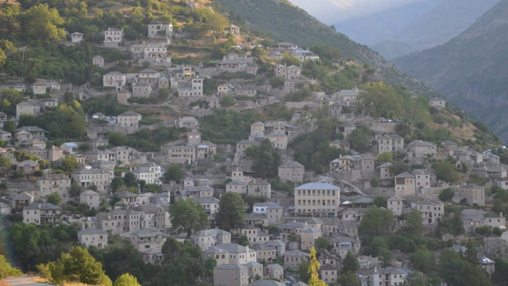 ΣΥΡΡΑΚΟ ΚΑΙ ΒΛΑΣΤΗ ΠΡΟΣ ΕΓΓΡΑΦΗ ΣΤΟΝ ΚΑΤΑΛΟΓΟ ΤΗΣ ΑΫΛΗΣ ΠΟΛΙΤΙΣΤΙΚΗΣ ΚΛΗΡΟΝΟΜΙΑΣ ΤΗΣ UNESCO