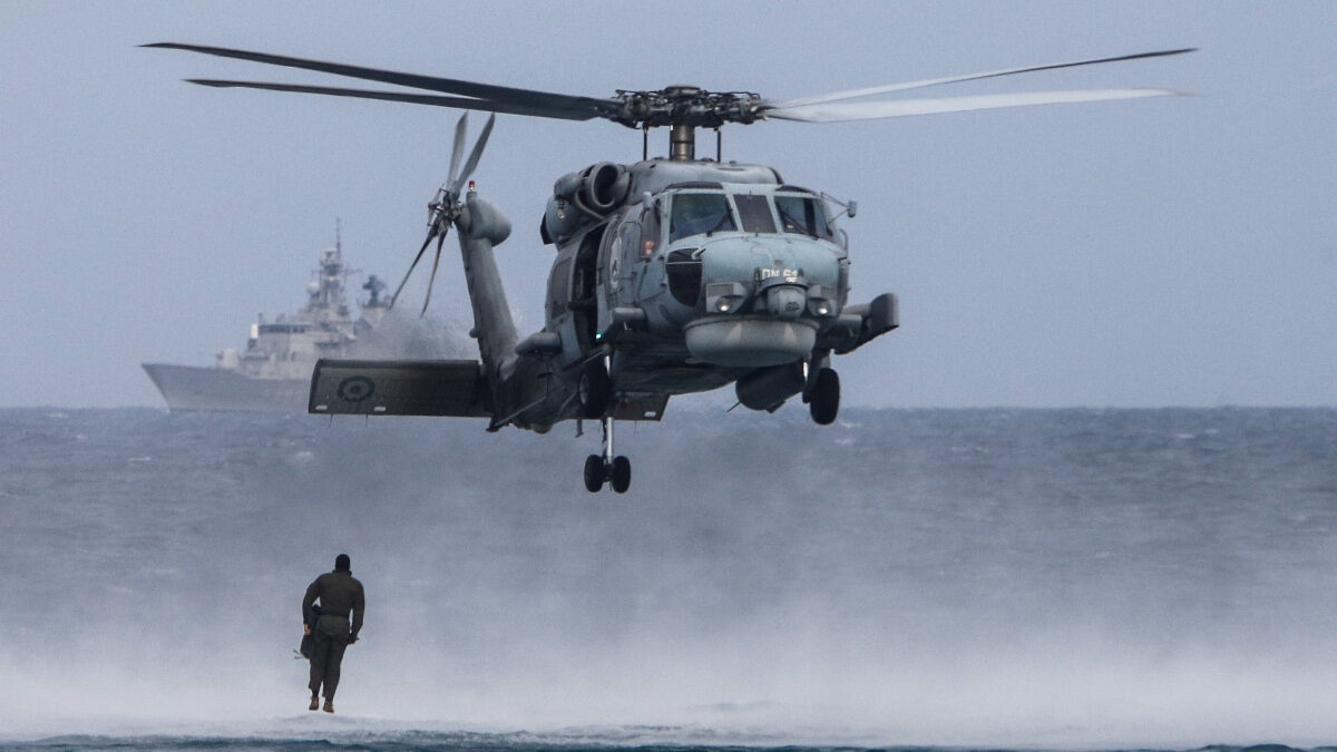 Ελικόπτερο Πολεμικού Ναυτικού Aegean Hawk