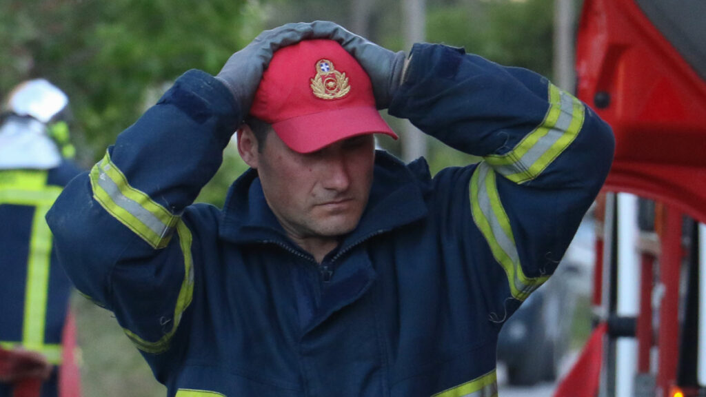 Κρήτη Ηράκλειο Πυρκαγιά σε εργοστάσιο