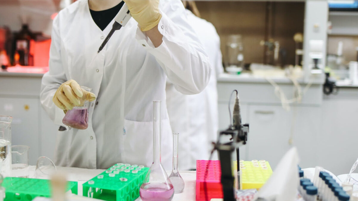 Μικροβιολογικό εργαστήριο