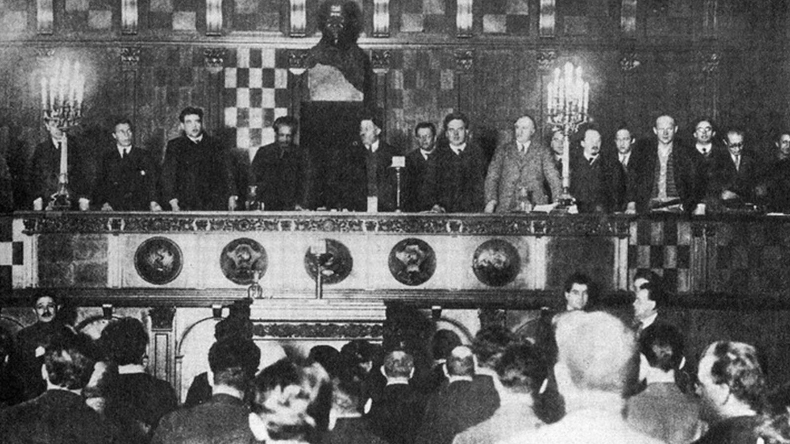 Рсдрп 1898 лидеры. 1925 год съезд вкпб. V конгрессе коминтерна 1924. Первый континентальный конгресс 1774. Сталин 1927.