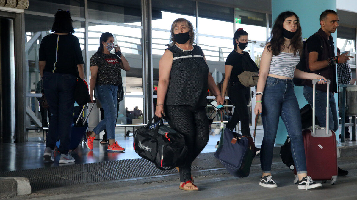 Κορονοϊος- αεροδρομιο Θεσσαλονικης