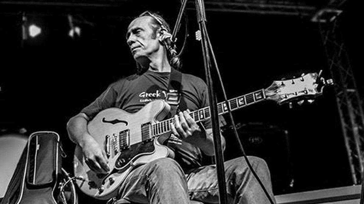 Νίκος Σπυρόπουλος, από τα ιδρυτικά μέλη του συγκροτήματος "Σπυριδούλα"