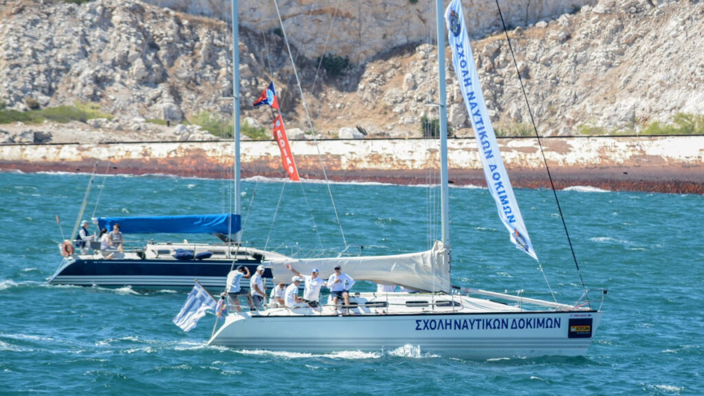 Απονομή επάθλων στους νικητές του 57ου Ράλλυ Αιγαίου στη Ναυτική Διοίκηση Αιγαίου (ΝΔΑ
