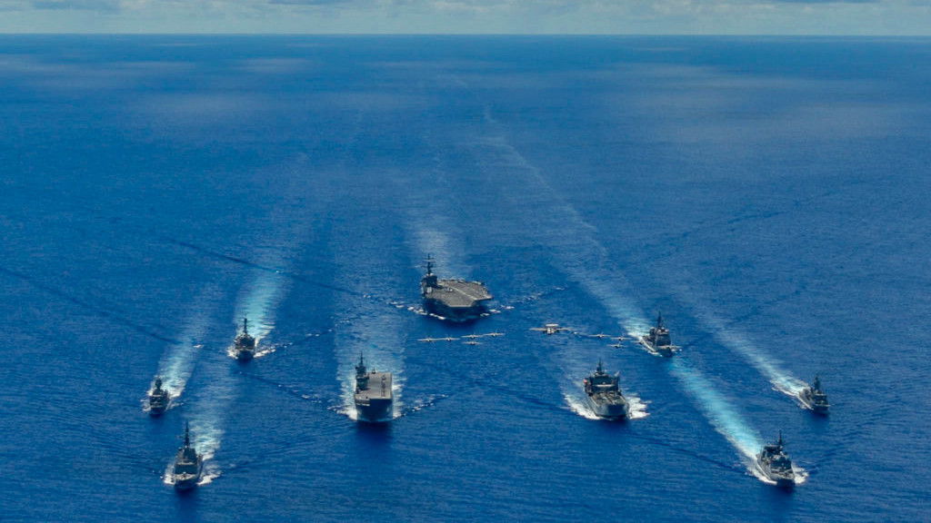 Η Αυστραλία, η Ιαπωνία, συμμετέχουν στις ΗΠΑ για τριμερή ναυτική άσκηση στη Θάλασσα τω Φιλιππίνων