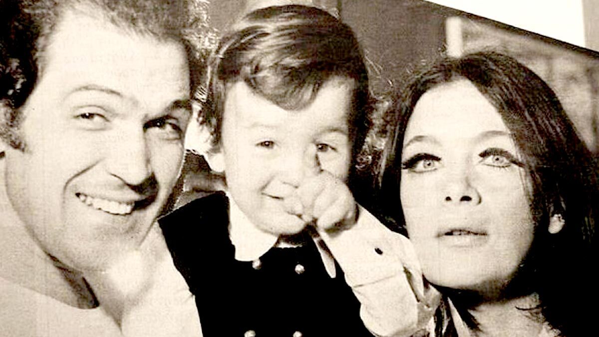 Τζένη Καρέζη