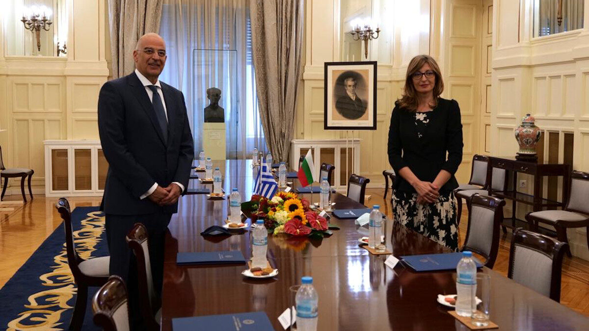 Συνάντηση Υπουργού Εξωτερικών της Βουλγαρίας Εκατερίνα Ζαχάριεβα με τον Νίκο Δένδια, Υπουργό Εξωτερικών της Ελλάδας