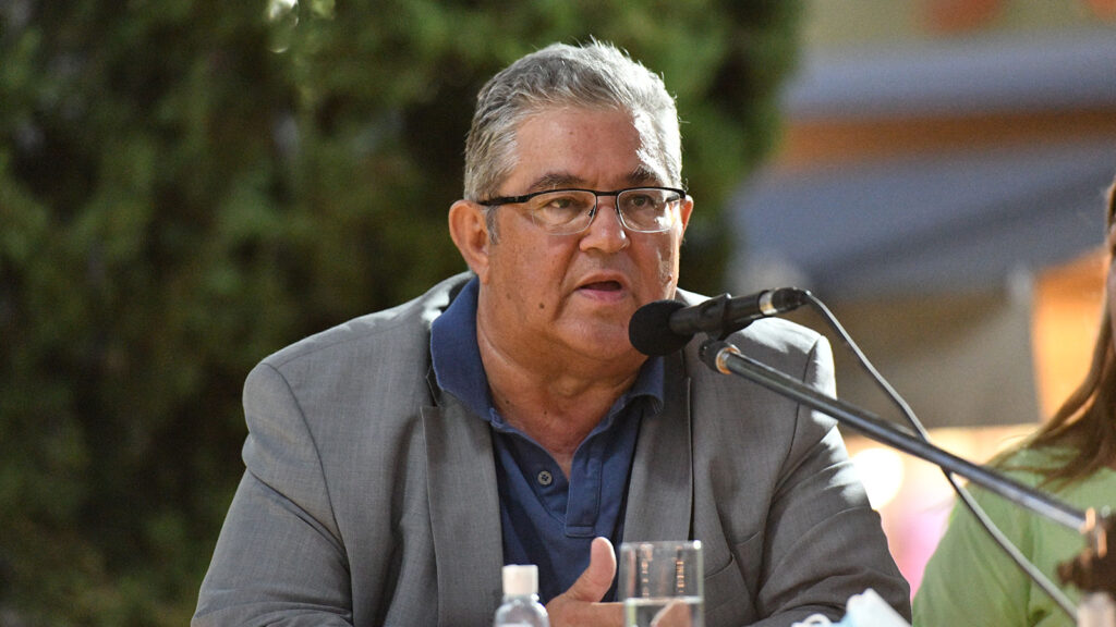 Στις περιοχές της Εύβοιας που βρέθηκαν στο στόχαστρο της καταστροφικής πλημμύρας τα ξημερώματα της Κυριακής 9/8/2020, επισκέφτηκε ο ΓΓ της ΚΕ του ΚΚΕ, Δημήτρης Κουτσούμπας 12/8/2020