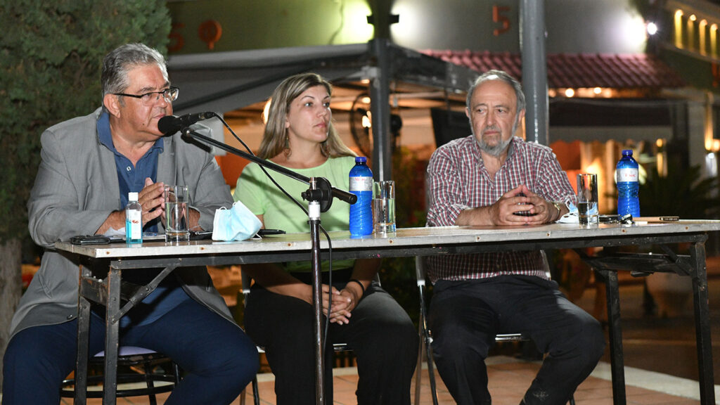 Στις περιοχές της Εύβοιας που βρέθηκαν στο στόχαστρο της καταστροφικής πλημμύρας τα ξημερώματα της Κυριακής 9/8/2020, επισκέφτηκε ο ΓΓ της ΚΕ του ΚΚΕ, Δημήτρης Κουτσούμπας 12/8/2020