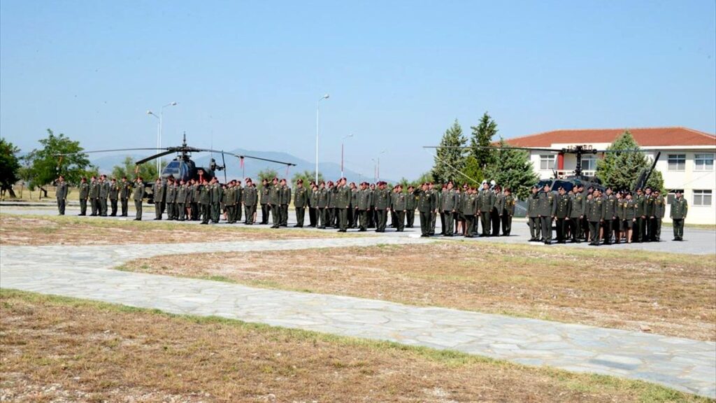 στρατόπεδο Αεροπορίας Στρατού "ΠEPIΣΣAKH" στο Στεφανοβίκειο