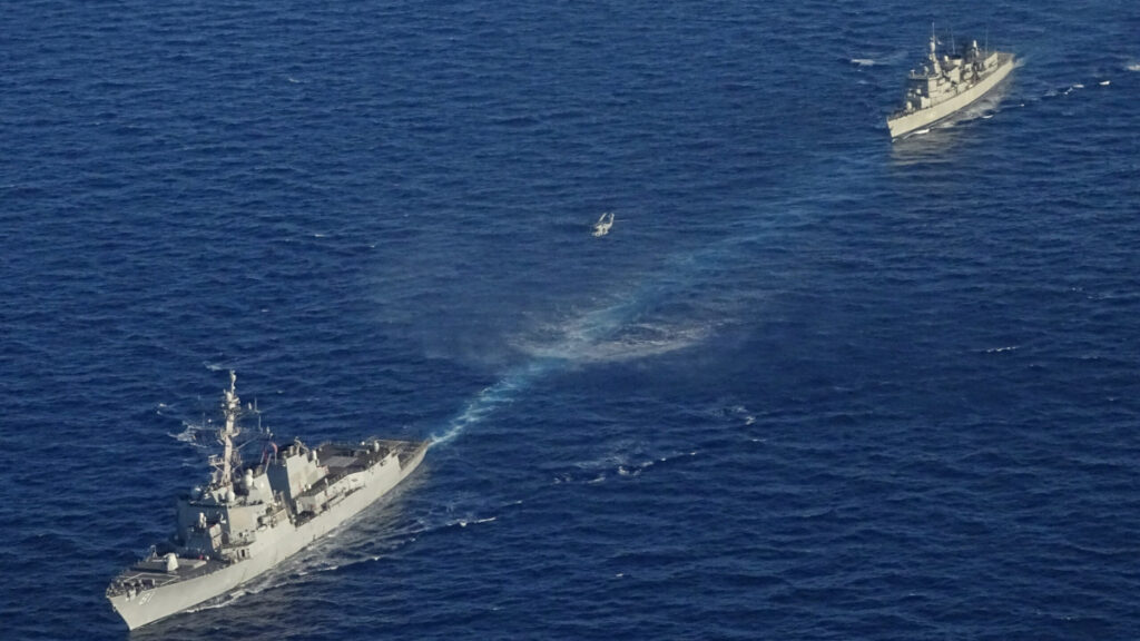 Συνεκπαίδευση μονάδων του Πολεμικού Ναυτικού και της Πολεμικής Αεροπορίας με το αμερικανικό Αντιτορπιλικό USS WINSTON S. CHURCHILL - 24/8/2020 / Πηγή : Πολεμικό Ναυτικό