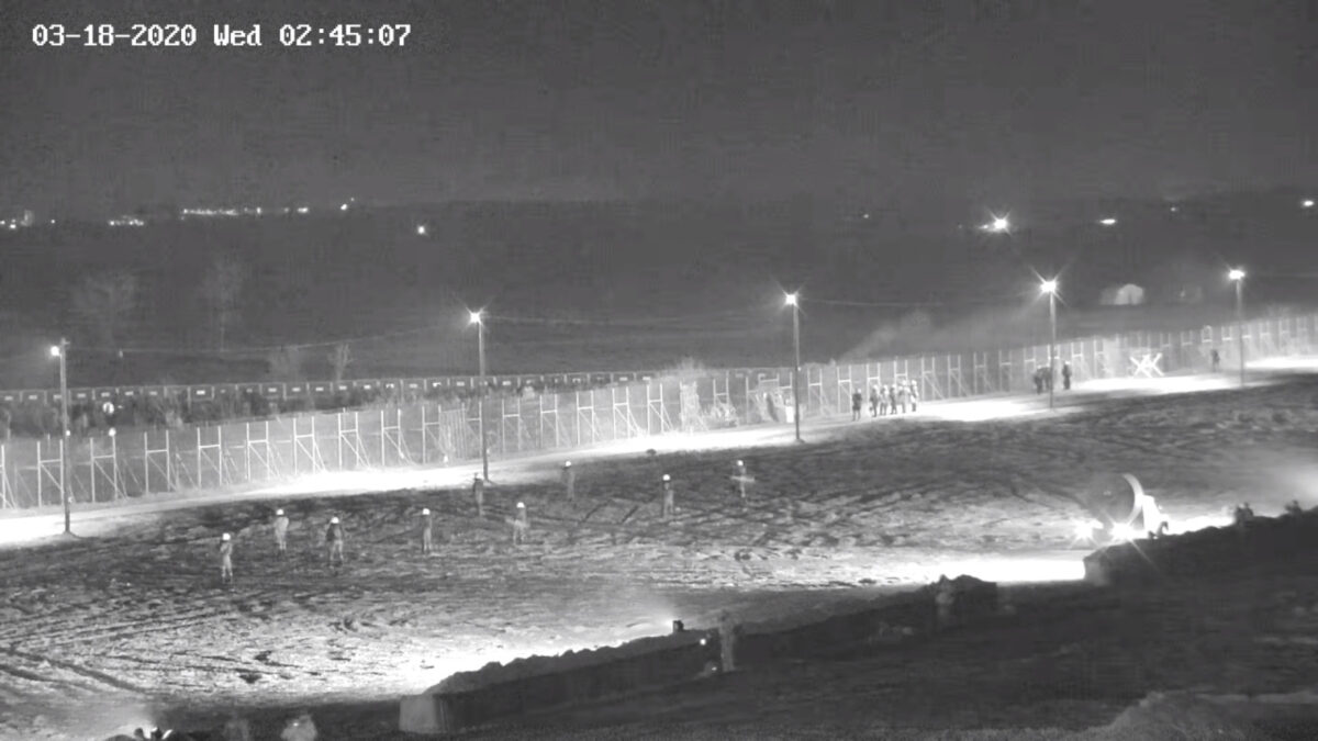 Έβρος - Το τείχος από συρματόπλεγμα στα ελληνοτουρκικά σύνορα του Έβρου