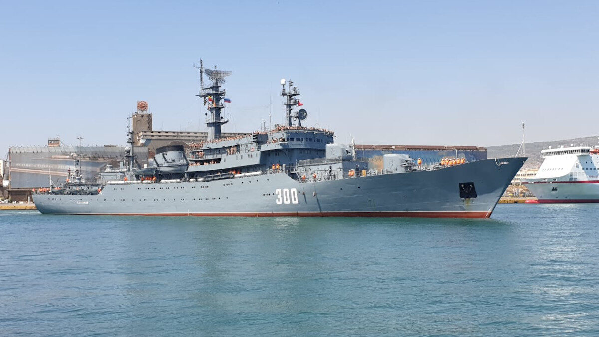 Πλοίο του ρωσικού Πολεμικού Ναυτικού «Smolny»