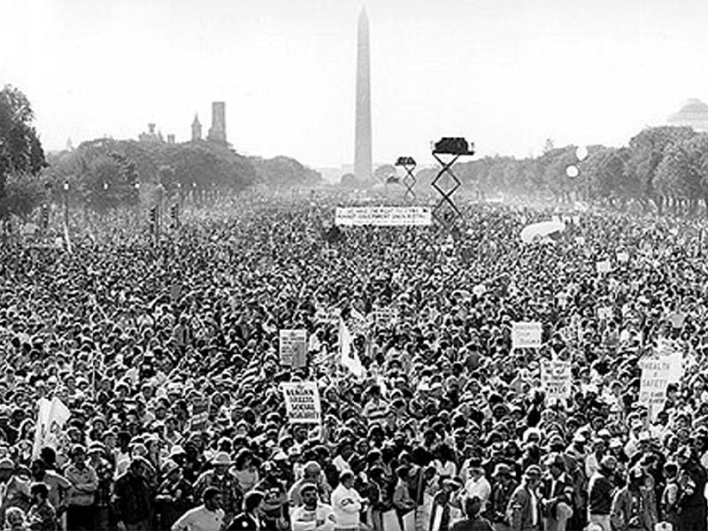 250.000 Αμερικανοί διαδηλώνουν στην Ουάσιγκτον το 1981