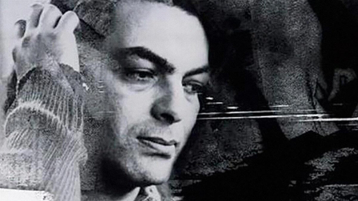 Μάνος Λοΐζος