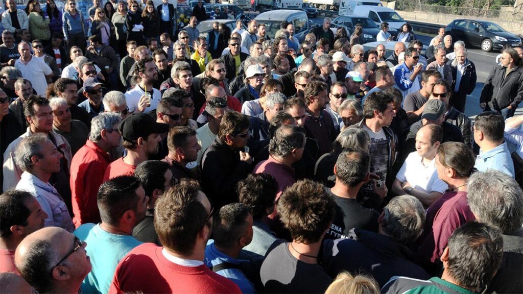 9μηνη Απεργία στη Χαλυβουργία το 2011