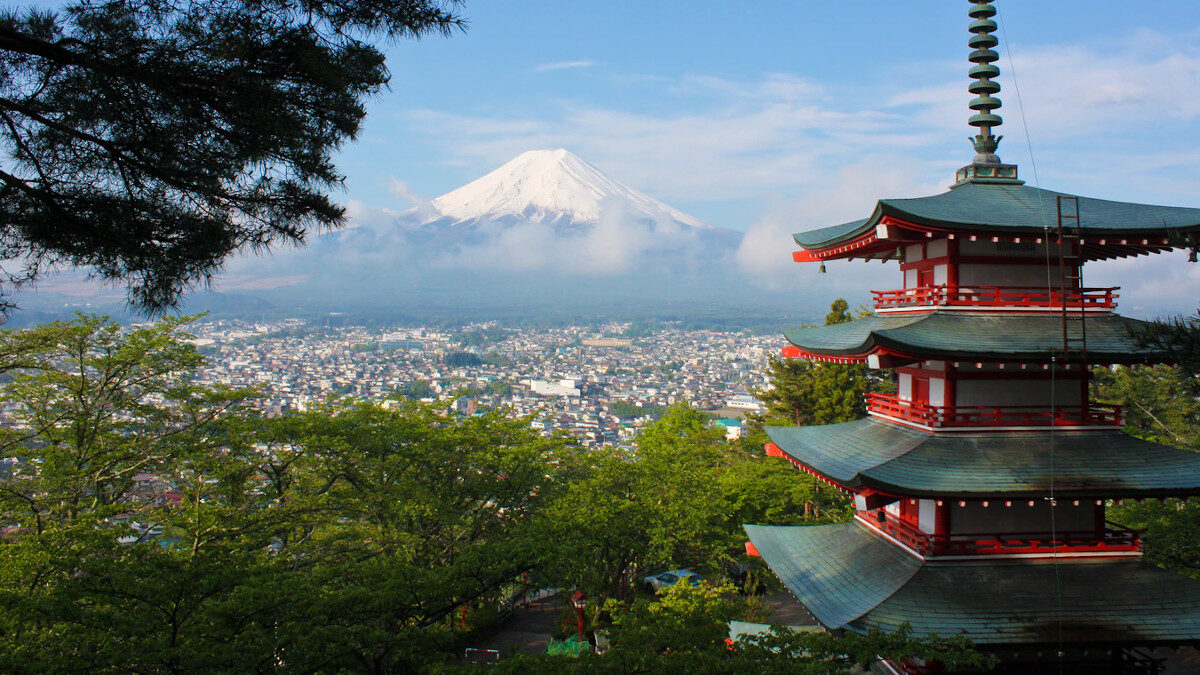Το φημισμένο βουνό Fuzi στην Ιαπωνία - Fujiyoshida, Japan