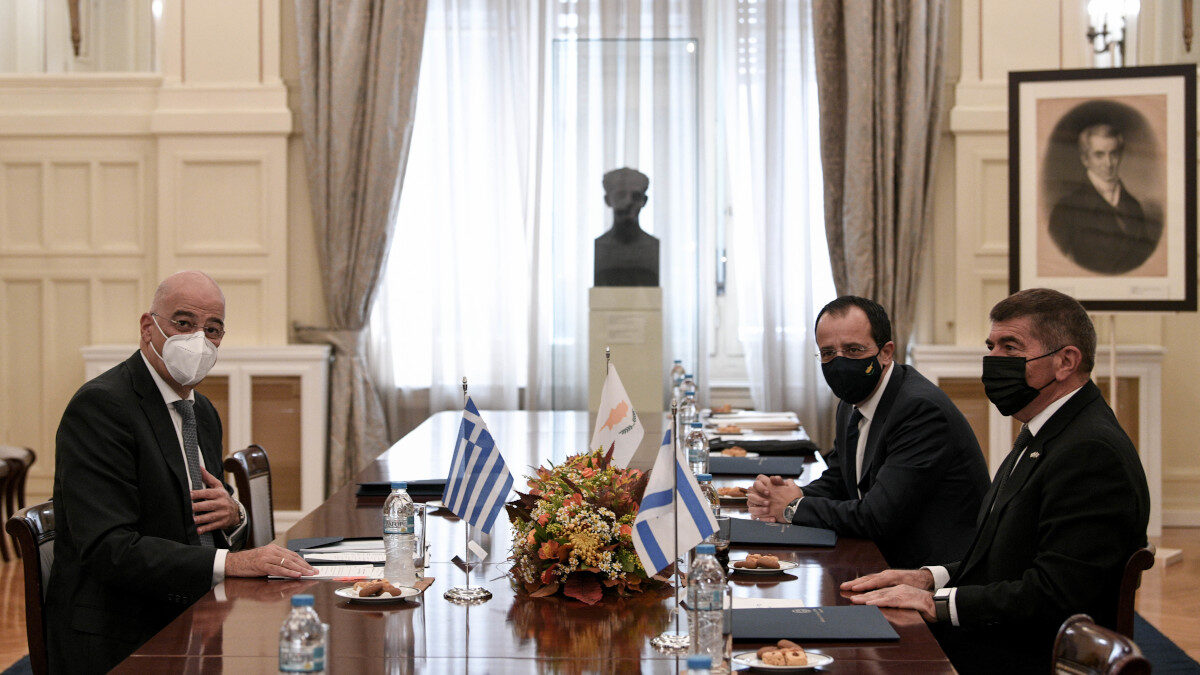Από την τριμερή συνάντηση Ελλάδας-Κύπρου-Ισραήλ την Τρίτη 27-10-20