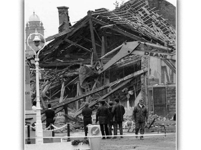 Βόμβα στο Ενισκίλεν, στη Βόρεια Ιρλανδία το 1987