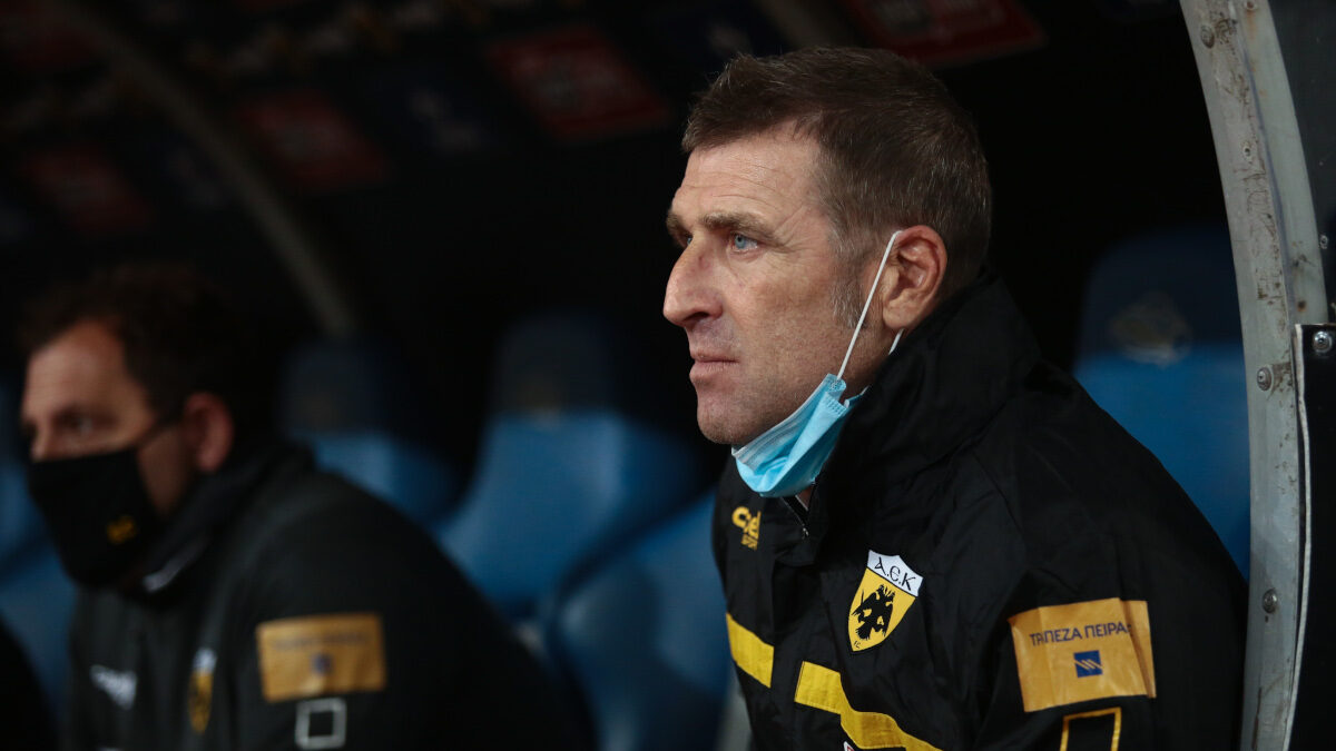 Ο Προπονητής της ΑΕΚ, Μάσιμο Καρέρα