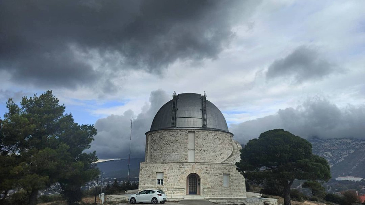 Αστεροσκοπείο Πεντέλη - Αττική - Καιρός - Νεφώσεις -Αθήνα