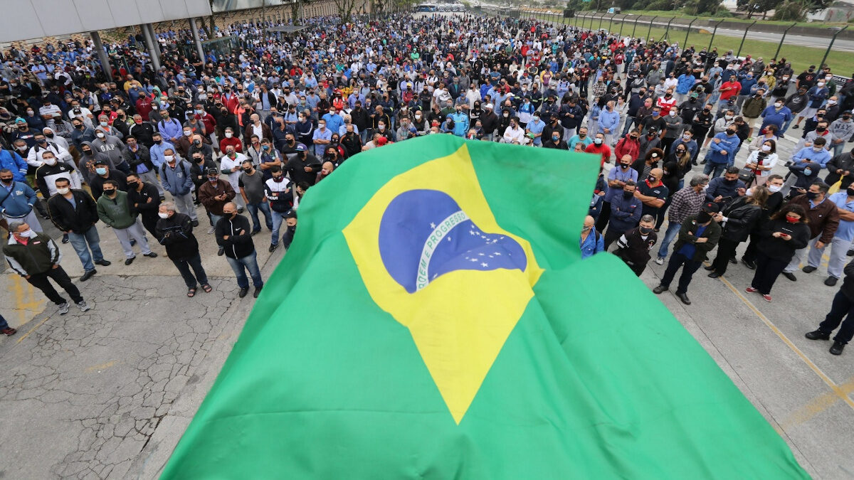 Κινητοποίηση εργατών εργοστασίου VOLKWAGEN στη Βραζιλία