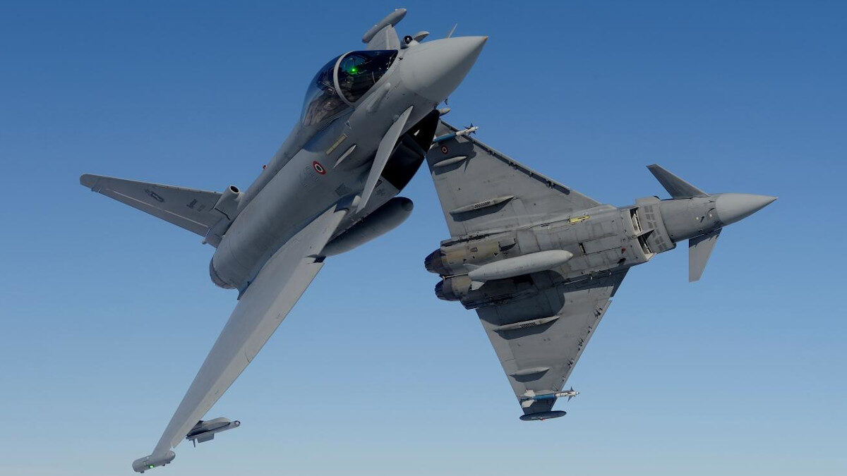 Το μαχητικό αεροπλάνο Eurofighter Typhoon κατασκευής του κονσόρτσιουμ της Airbus, BAE και Leonardo