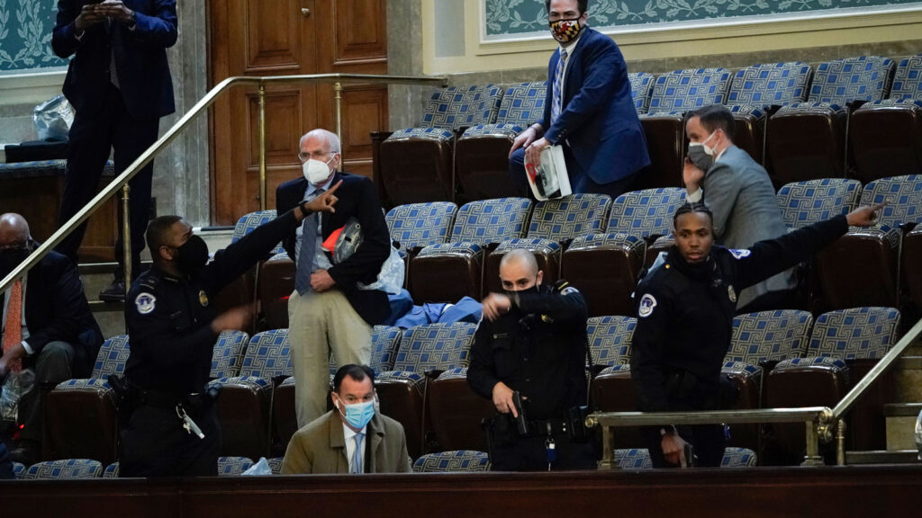 ΗΠΑ: Εισβολή στο Καπιτώλιο οπαδών του μεγιστάνα Ντ. Τραμπ - 6/1/2020