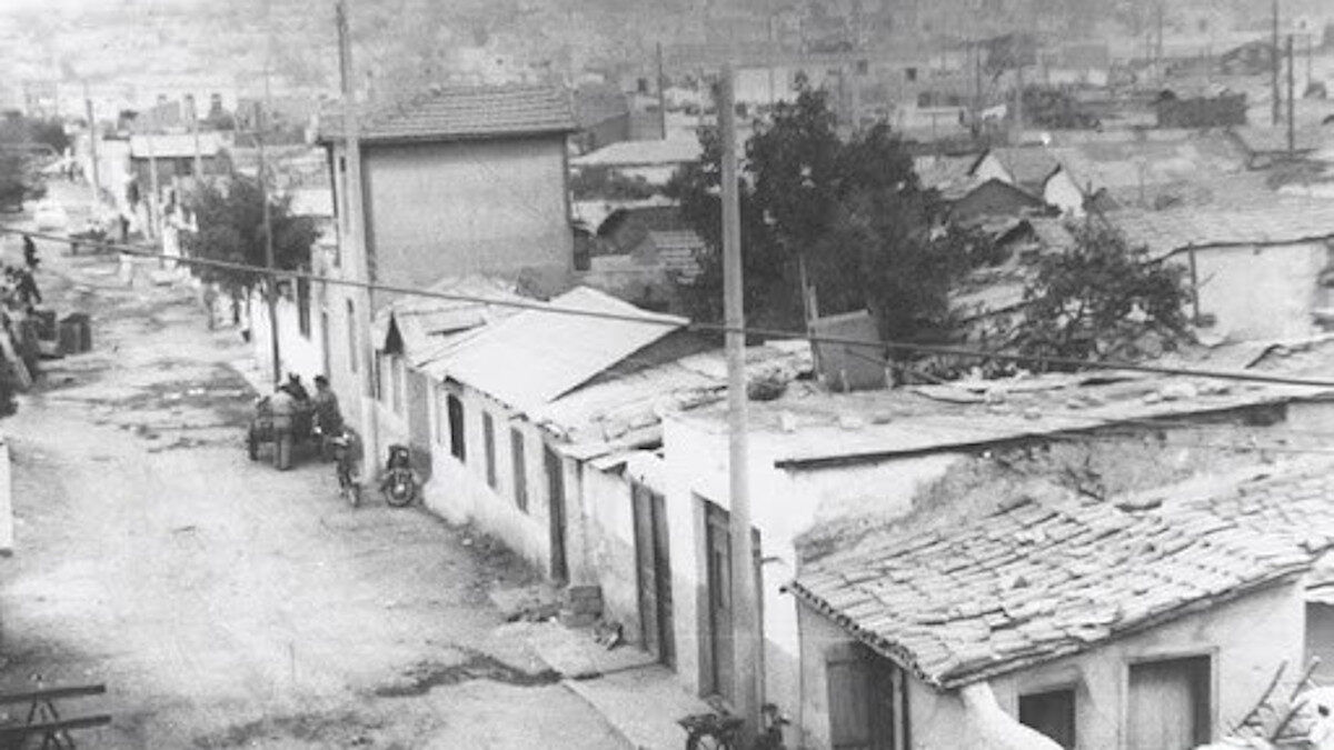 δραπετσώνα