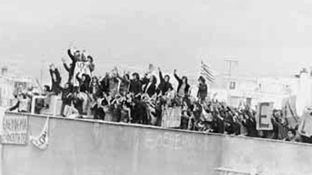 Πολυτεχνείο 1973 - Κατάληψη Νομικής - Φλεβάρης