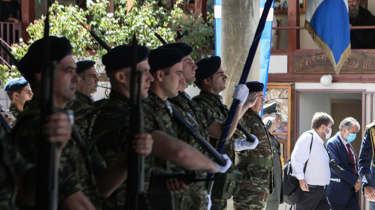 Στρατιώτες στη Λέσβο