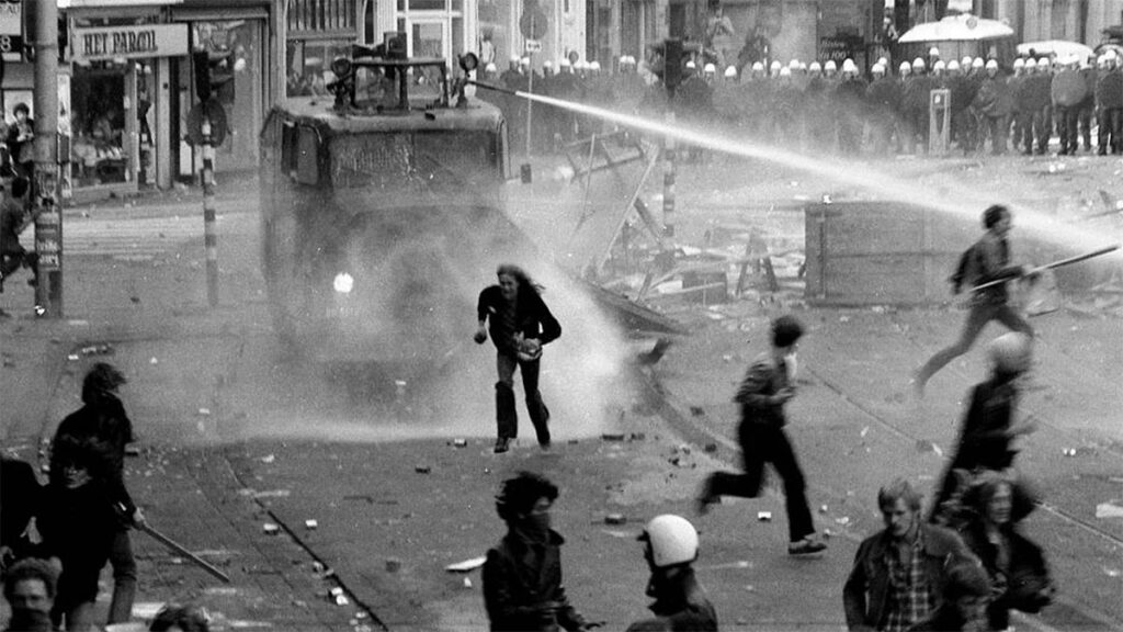 Ολλανδία - καταλήψεις - Άμστερνταμ - καταστολή, 1984