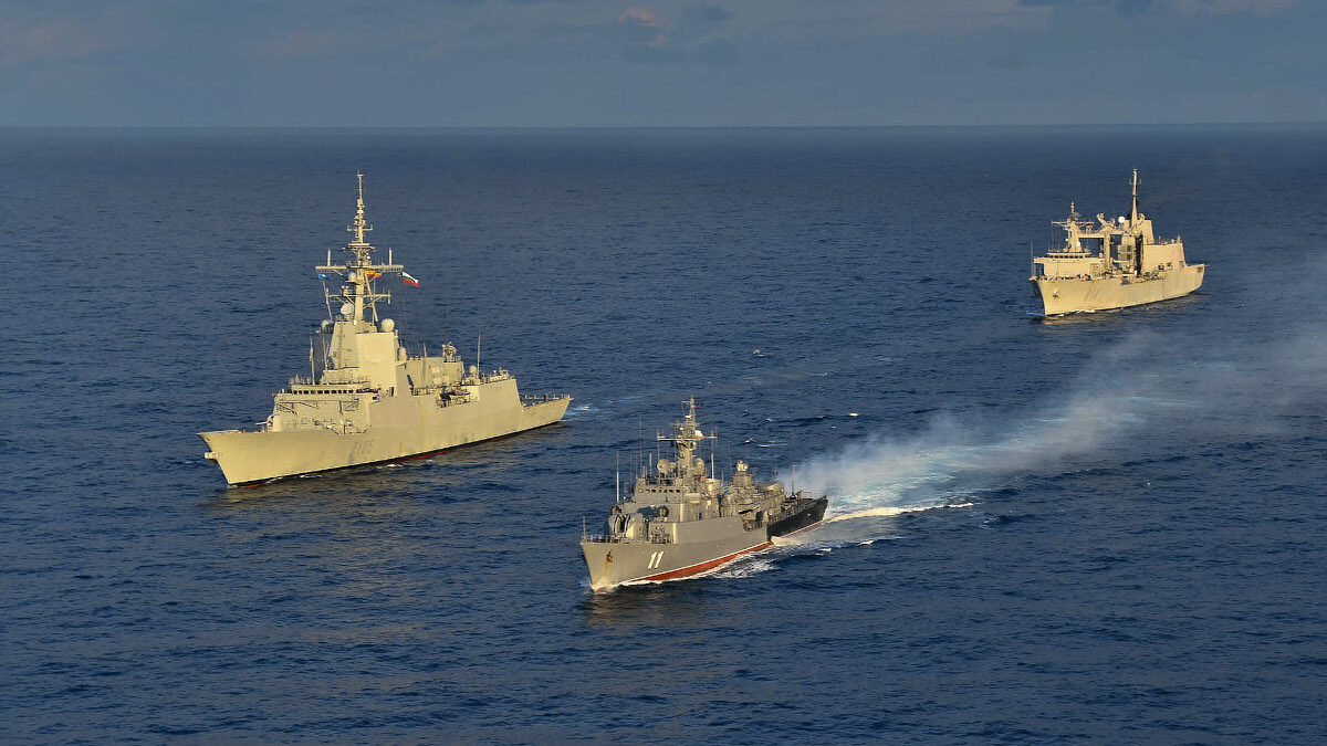 SNMG2 στη Μαύρη Θάλασσα Νοέμβριος 2020 - Κανονιοφόρος του Βουλγαρικού Πολεμικού Ναυτικού "BGS SMELI" (P11) - Φρεγάτα του Ρουμάνικου Ναυτικού Regina Maria (F222)