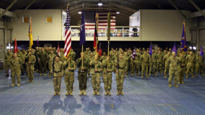 Νατοϊκά στρατεύματα στην Στρατιωτική Βάση του ΝΑΤΟ στο Κόσοβο, Camp Bondsteel