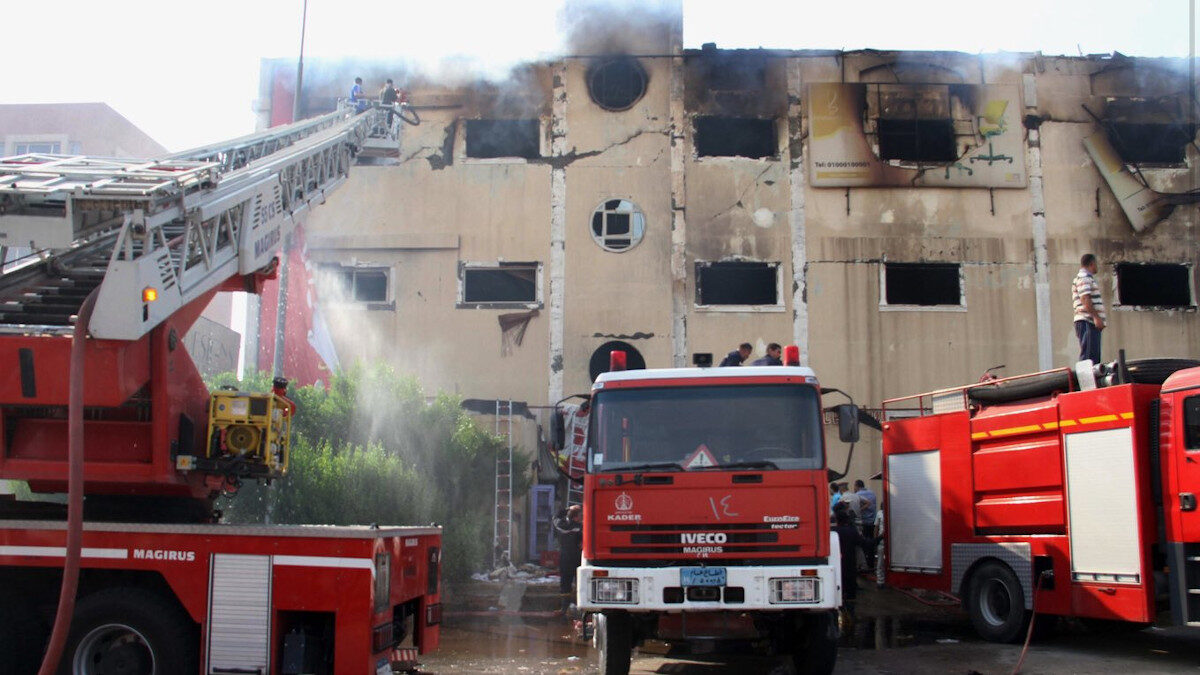 Πυρκαγιά σε εργοστάσιο ενδυμάτων στην Αίγυπτο