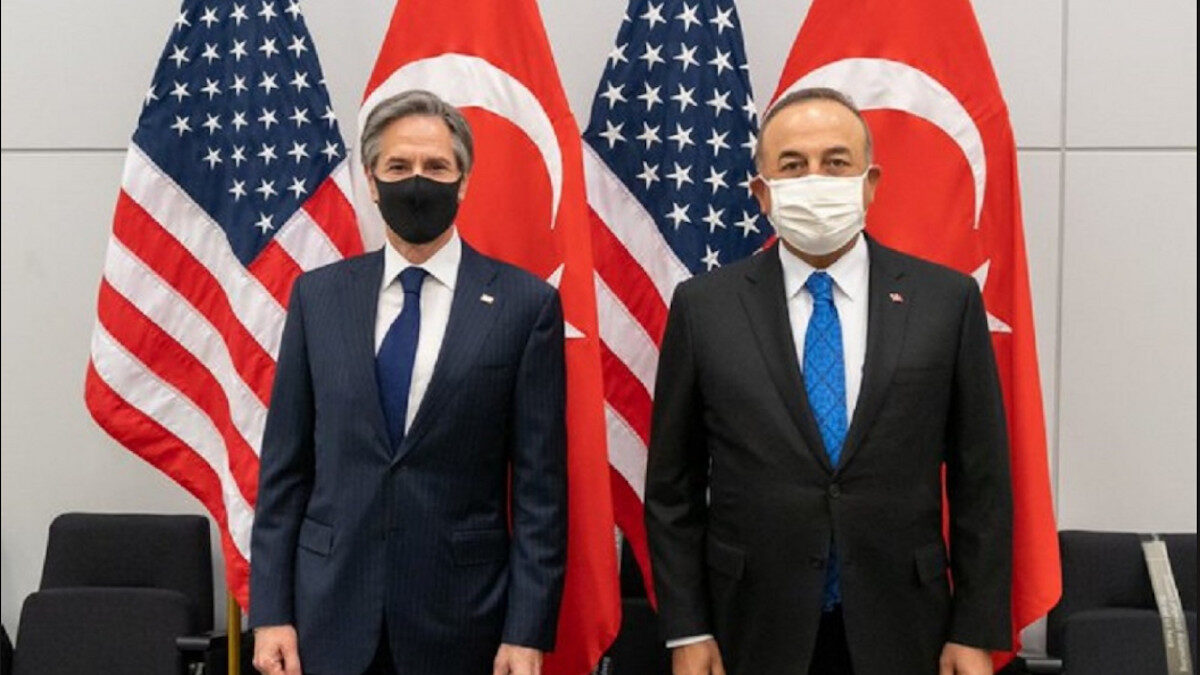 Οι Υπουργοί Εξωτερικών των ΗΠΑ, Άντονι Μπλίνκεν και της Τουρκίας, Μεβλούτ Τσαβούσογλου