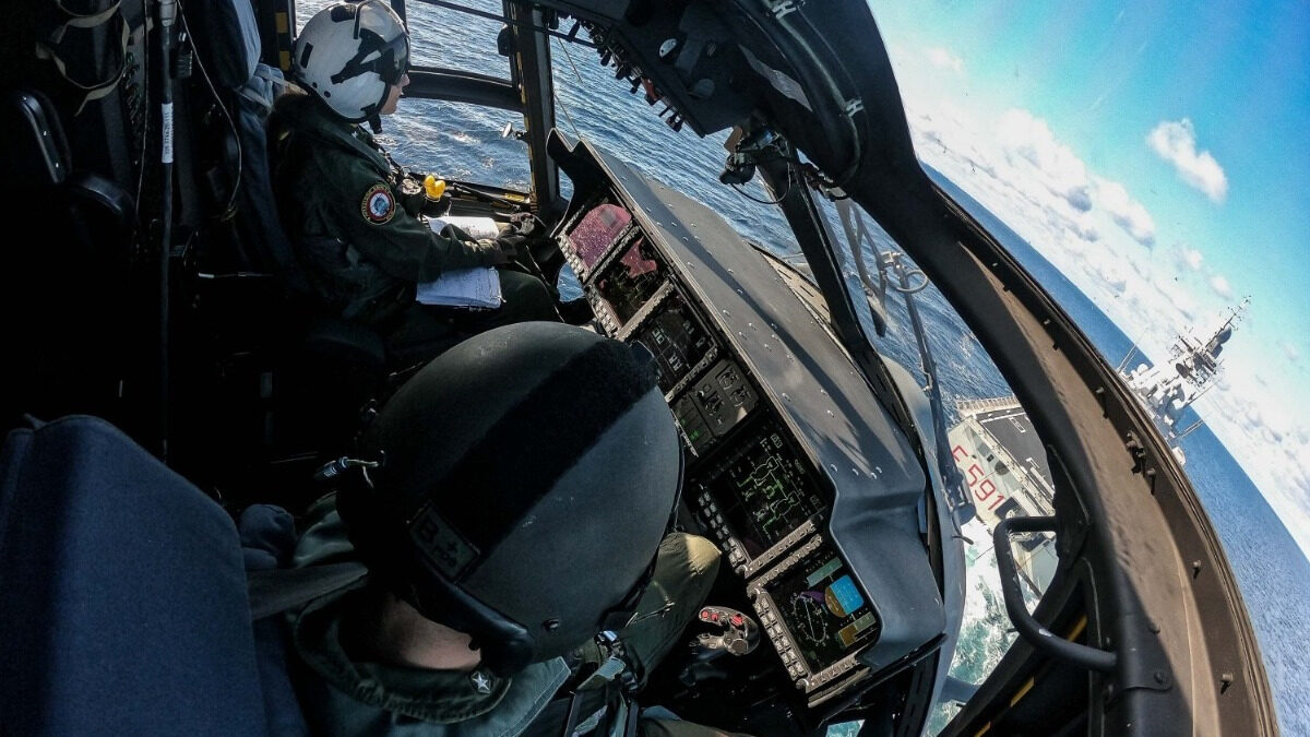 Dynamic Manta 21 με την Νατοϊκή Αρμάδα SNMG2 - Το ελικόπτερο της Φρεγάτας του Ιταλικού Πολεμικού Ναυτικού Virginio Fasan (F591)