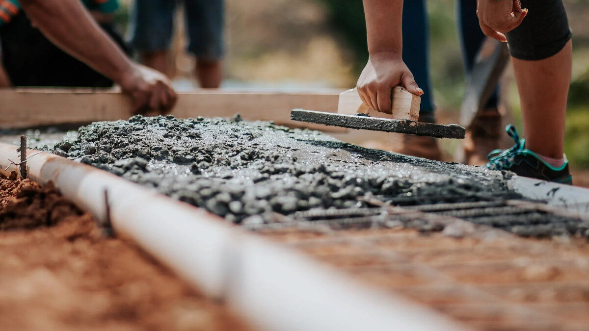 Εργάτες -Μπετόν - Εργαζόμενοι- Γυναίκα