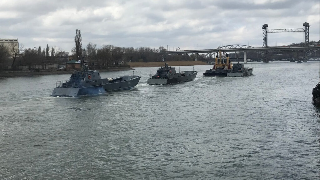 Ρωσικά αποβατικά του στόλου της Κασπίας στον ποταμό Ντον προς Μαύρη Θάλασσα