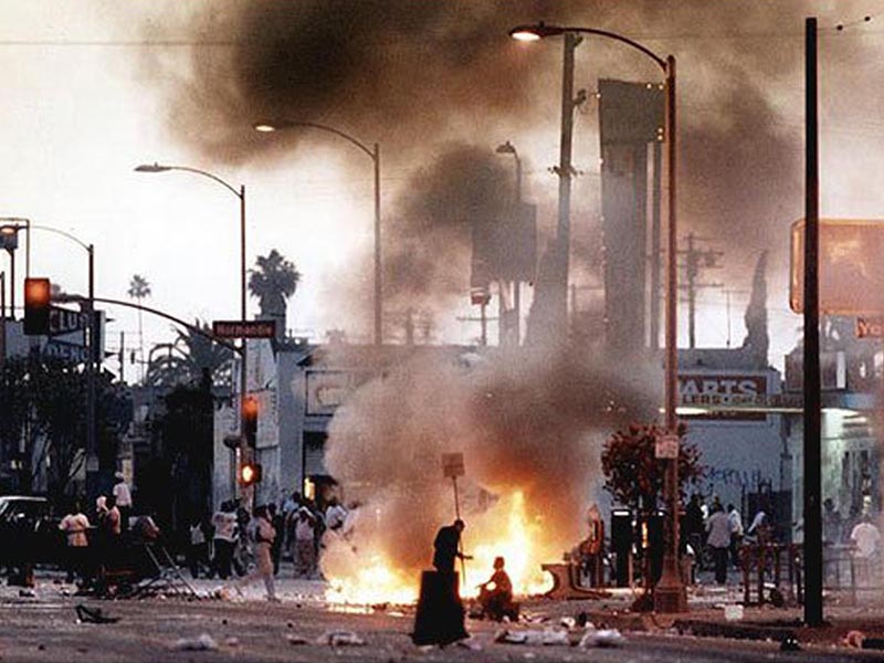 ΗΠΑ - Ρατσισμός - ξυλοδαρμός Ρόντνεϊ Κινγκ - εξέγερση, 1992