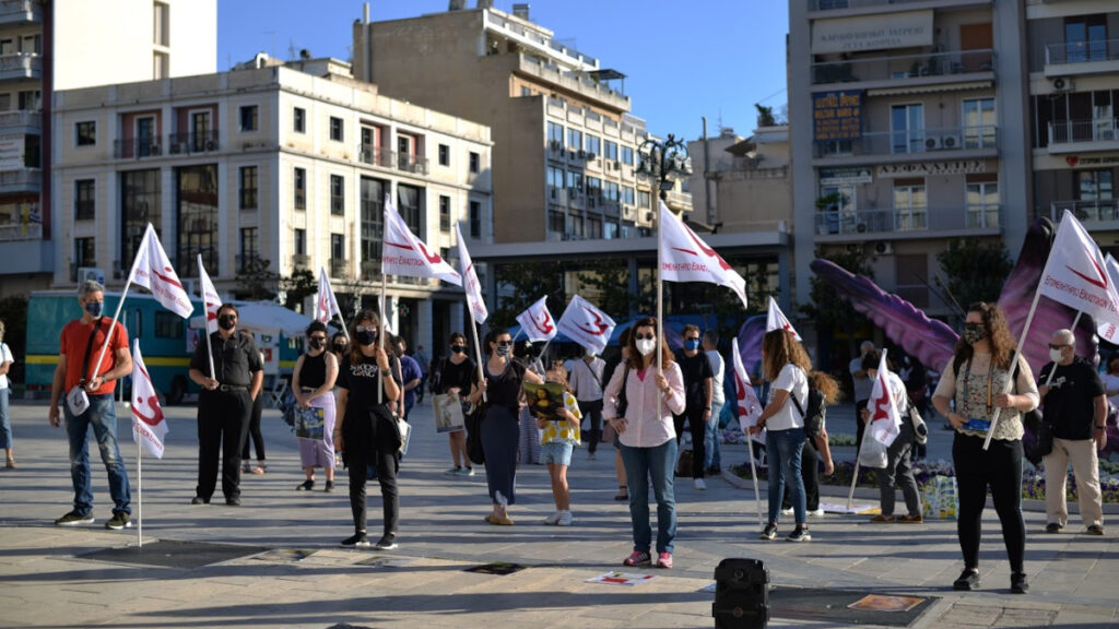 Κινητοποίηση εικαστικών στην πλατεία Γεωργίου στην Πάτρα