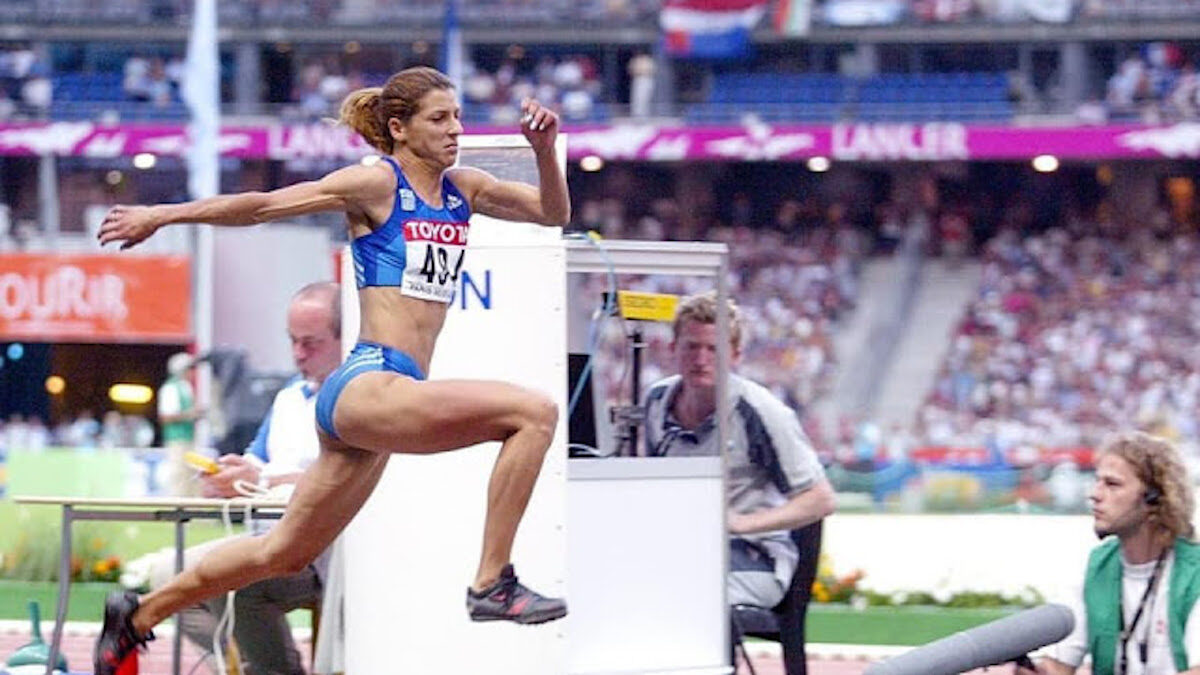 Αντιπλοίαρχος ΛΣ Βασδέκη Όλγα: Η πρωταθλήτρια των αλμάτων - ALT.gr