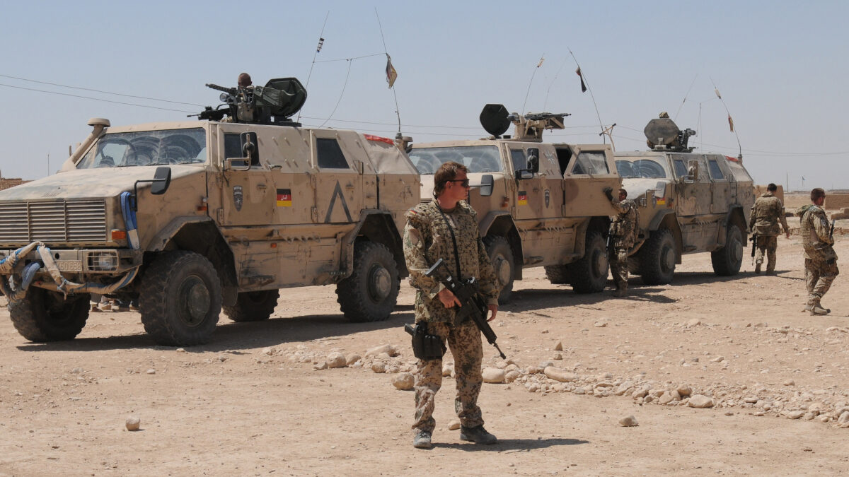 Γερμανικός Στρατός -Bundeswehr - Γερμανικά - Νατοϊκά στρατεύματα στο MAZAR-E-SHARIF, Αφγανιστάν
