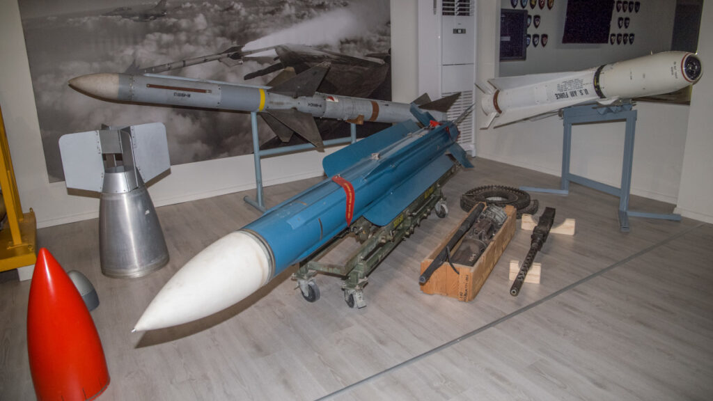 Λάρισα - Αρχηγείο Τακτικής Αεροπορίας: Μουσειακός χώρος «Μορφές Αεροπορικού Πνεύματος»