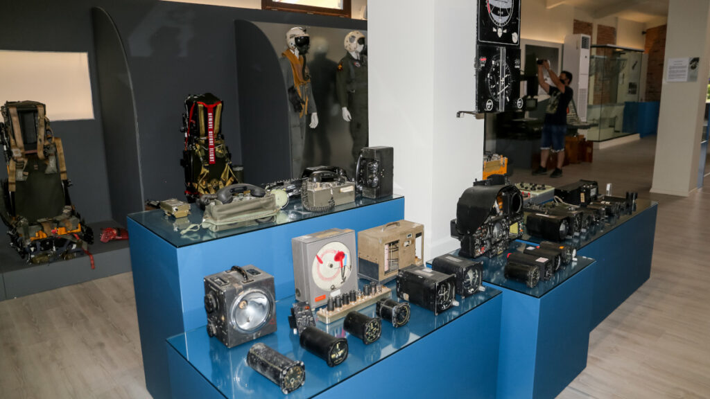 Λάρισα - Αρχηγείο Τακτικής Αεροπορίας: Μουσειακός χώρος «Μορφές Αεροπορικού Πνεύματος»