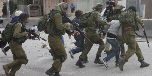 Συλλήψεις Παλαιστινίων στη Δυτική Όχθη από τον Ισραηλινό Στρατό