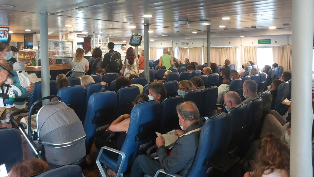 Συνωστισμός στα πλοία - Ιούλιος 2020